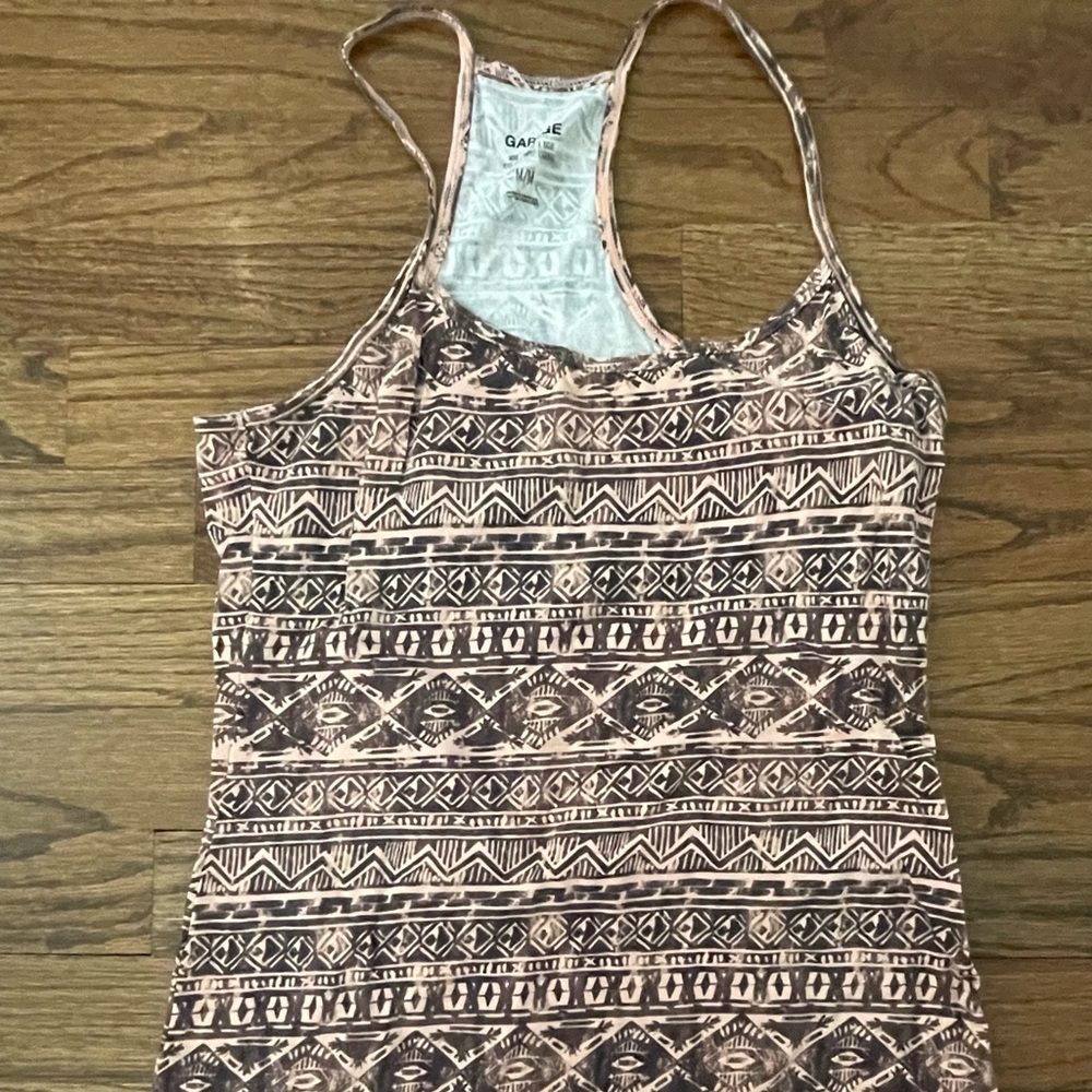 Pink tank top